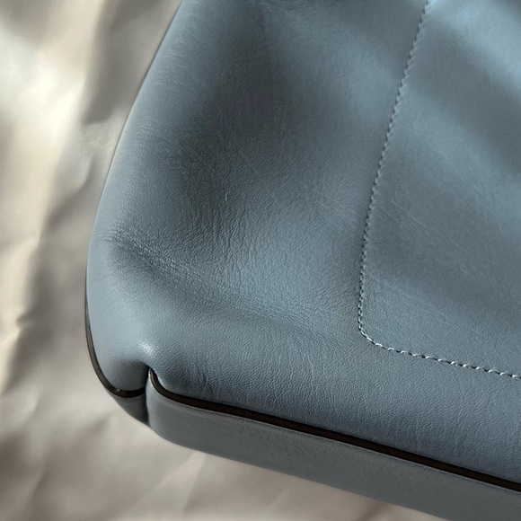 Coach Brooklyn 28 Shoulder Bag in Bluebell - Picture 9 of 16